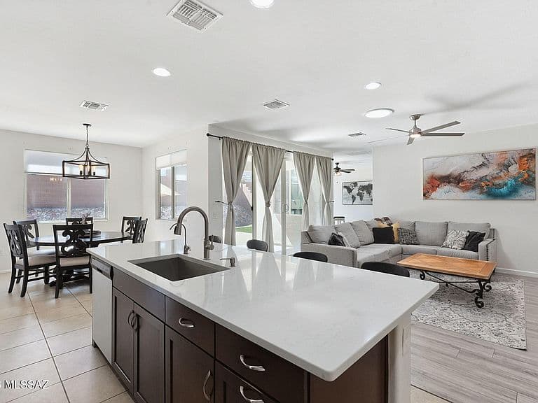 10236 E Iron Horse Trl photo 5