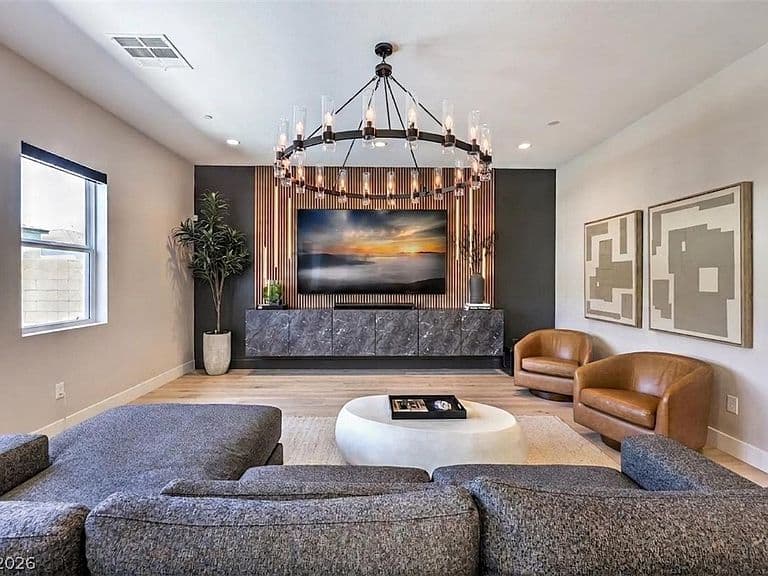 10214 Sequoia Glen Ave photo 3