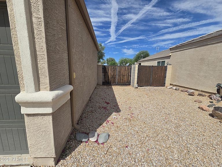 11334 E PRIMROSE Court photo 4