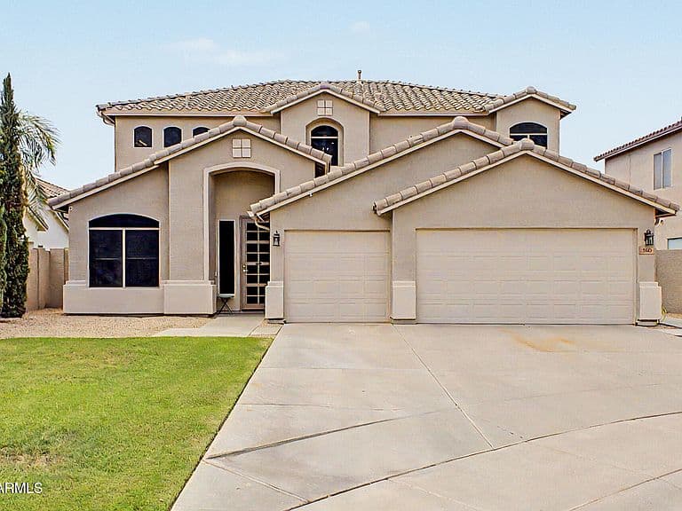 550 N WILSON Court photo 1