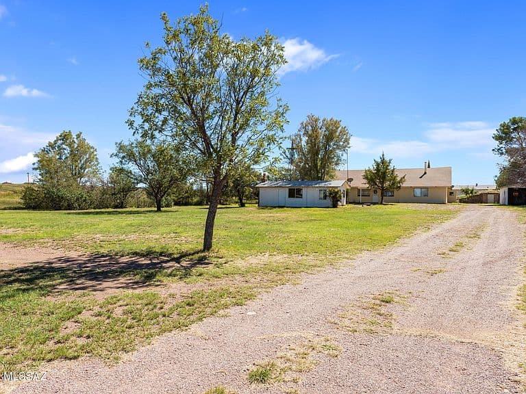 67 Wagon Wheel Ln photo 3
