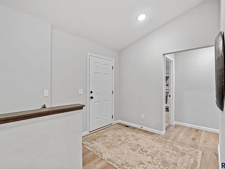 6300 W Goldberg Dr photo 2
