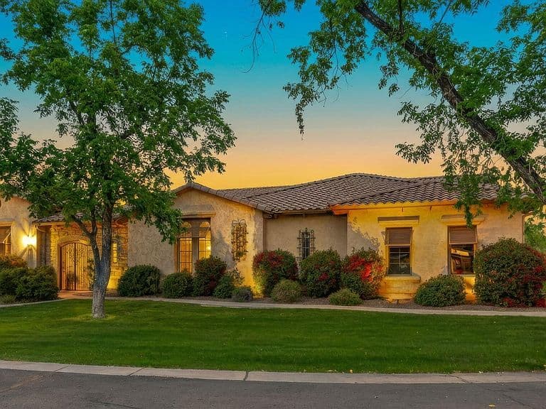 20320 E SUNSET Court photo 2