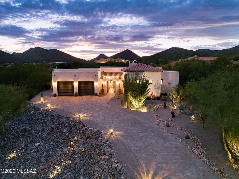 674 S Little Bird Pl photo 1