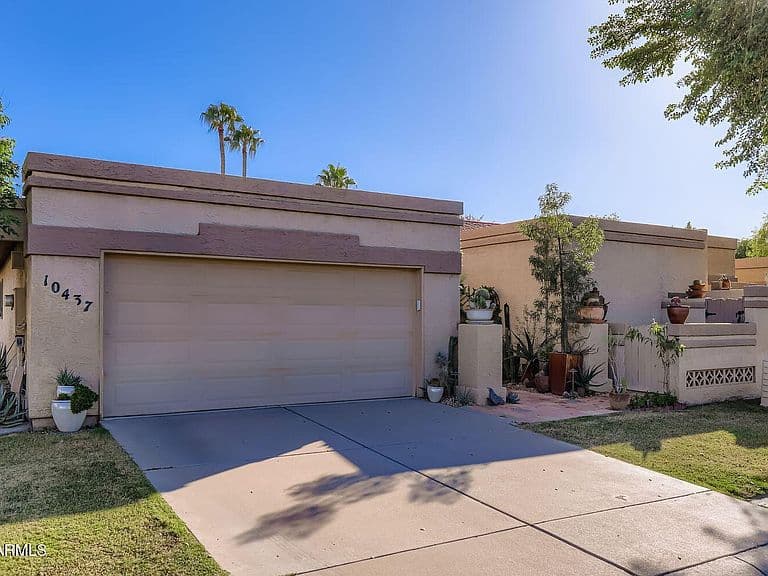 10437 E COCHISE Avenue photo 4