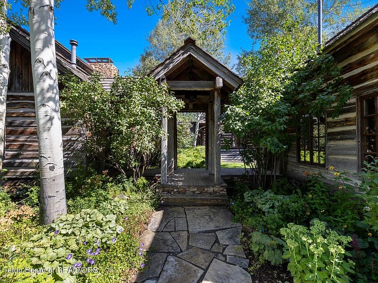 75/125/175 S Pines Edge Ln photo 4