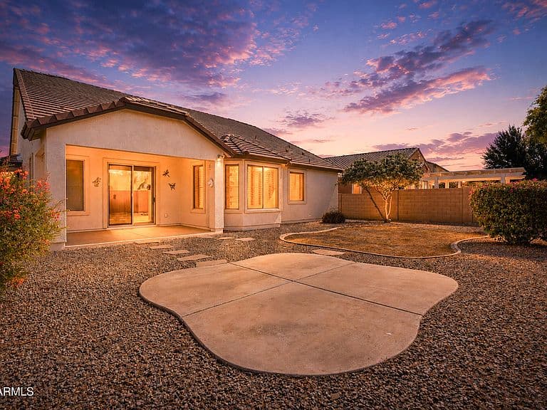 3257 E TONTO Court photo 2