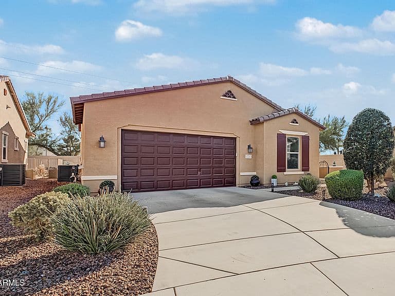 42243 W CRIBBAGE Road photo 2