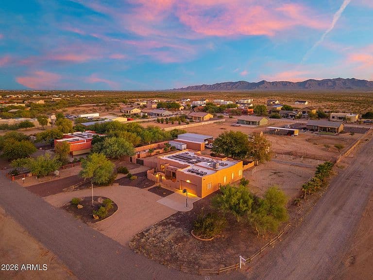 25645 W BLUE SKY Drive photo 1