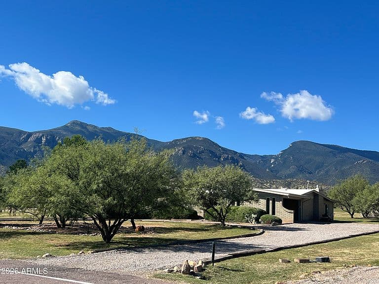 5312 S Equestrian Avenue photo 1