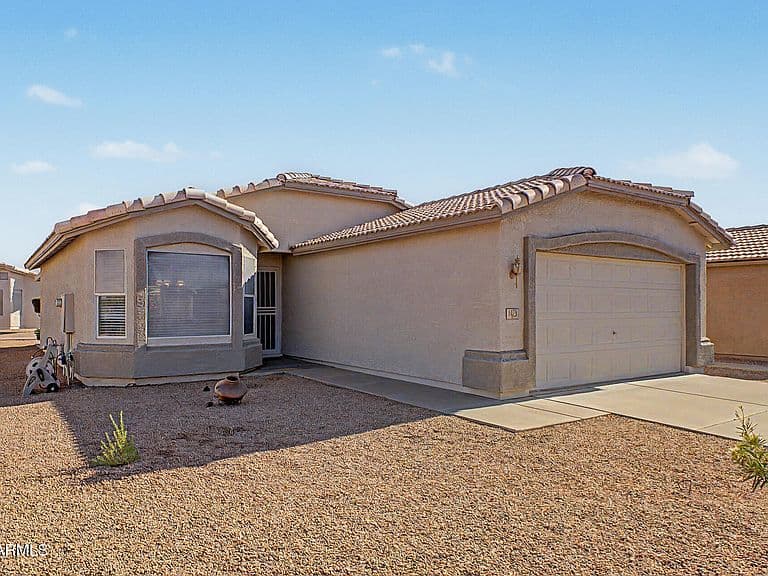 1423 E INDIAN WELLS Drive photo 2