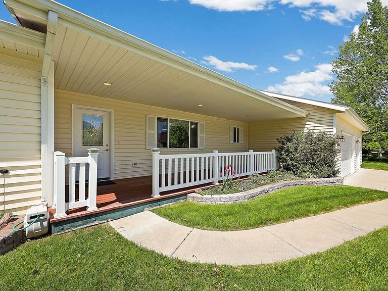 2120 Drift Water Way photo 2