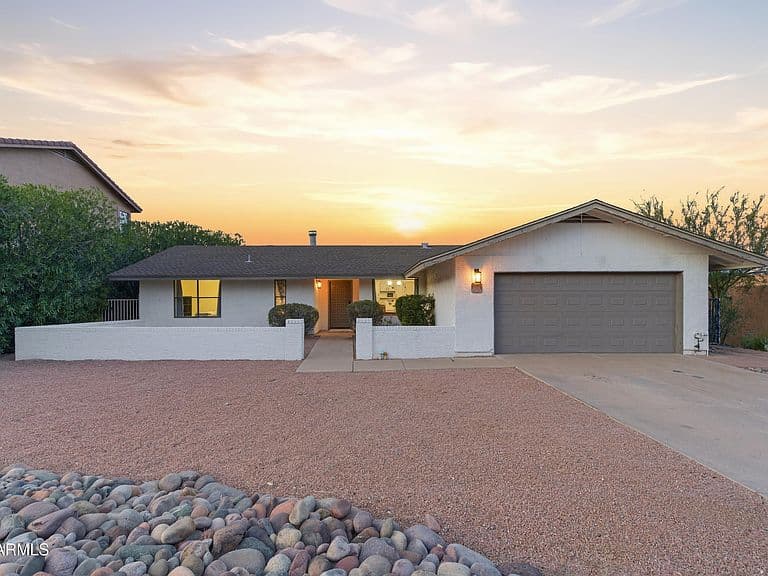 17034 E El Pueblo Blvd photo 2