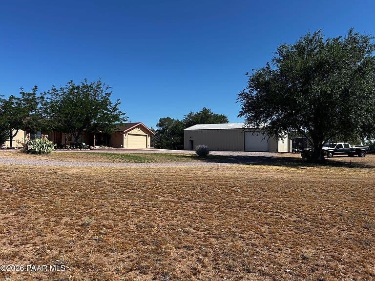 1614 W Road 4 1/2 N photo 1