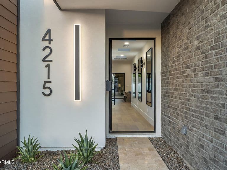 4215 N 42ND Street photo 3