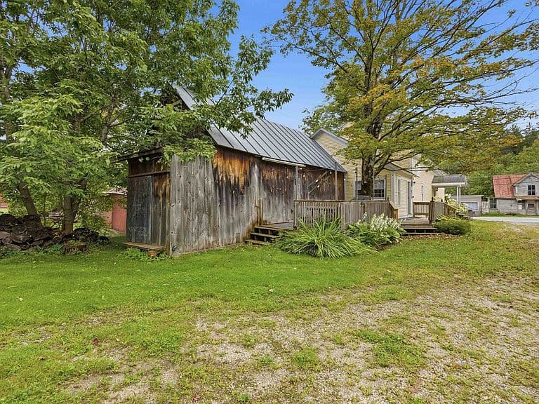 7265 US Route 4 photo 5