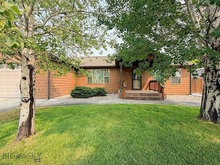 904 Ernie Ct photo 4