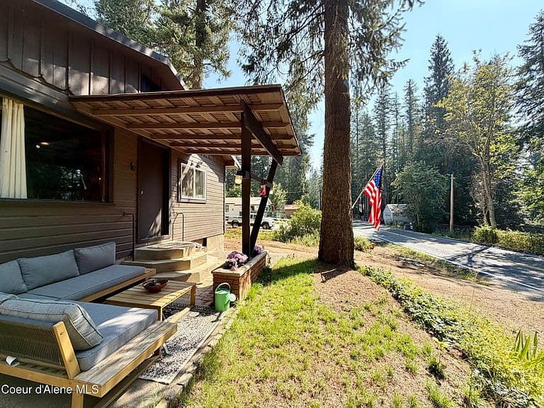 9399 W Twin Lakes Rd photo 4