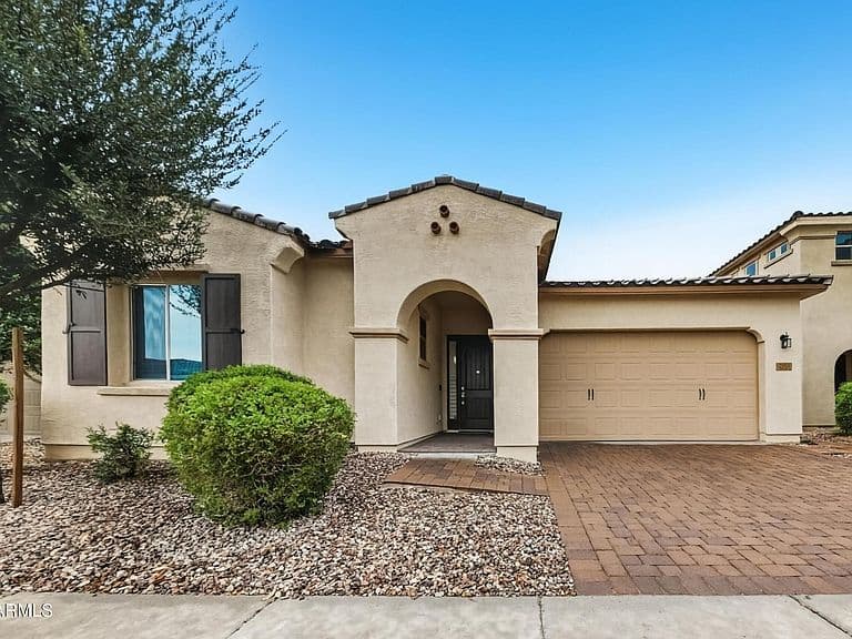 2913 E EBONY Drive photo 1