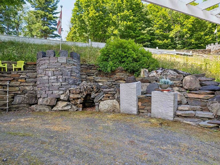 408 Ridge Road photo 3