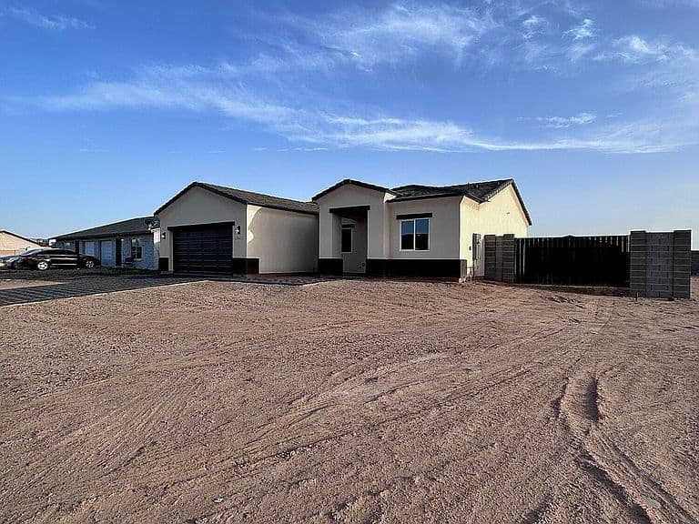 10453 W Carousel Drive photo 3