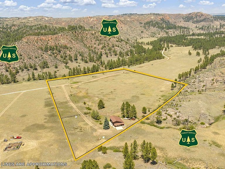 25482 Hell Canyon Rd photo 2