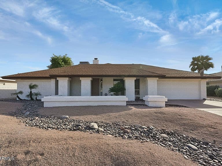 1909 E VAUGHN Street photo 4