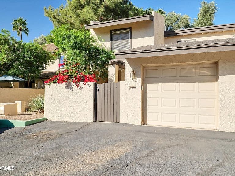 2208 W LINDNER Avenue #31 photo 1