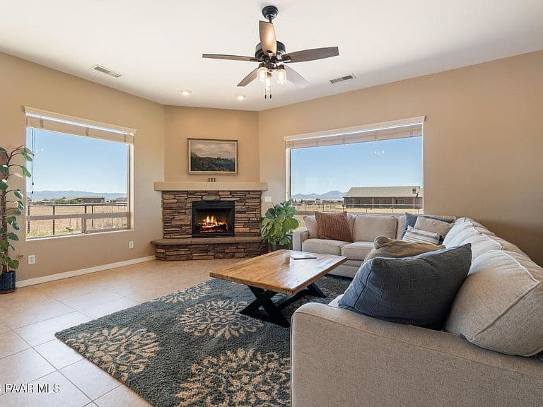 11650 N Desha Dr photo 4