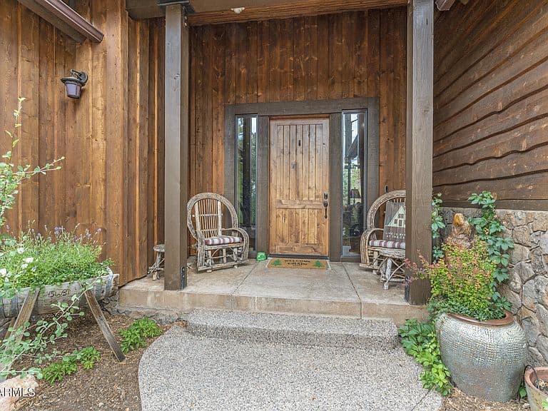 2618 S Bluebird Court photo 4