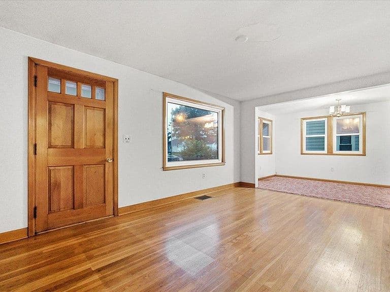 26 Pennington Drive photo 2