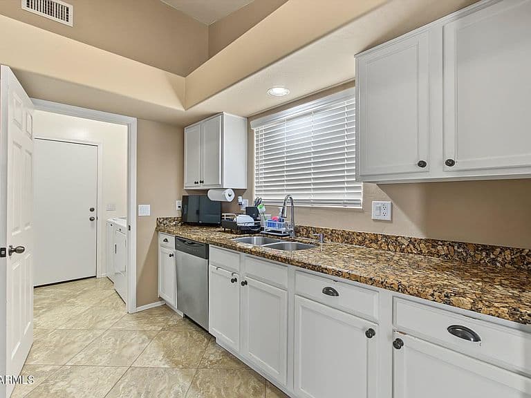 12411 W BENITO Drive photo 5