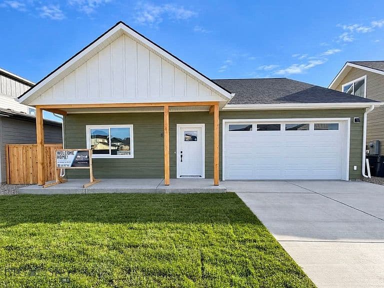 824 Accolade Loop photo 1