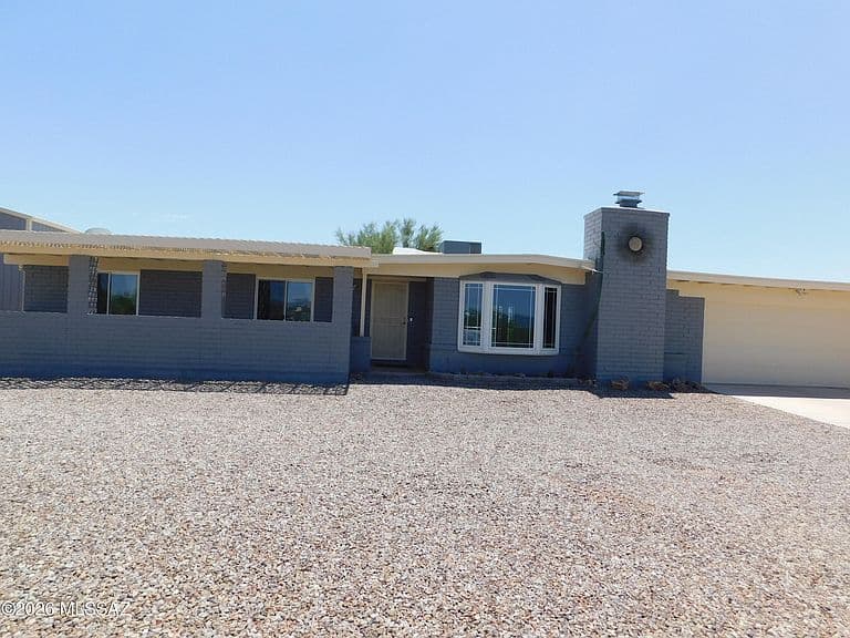 1501 W Calle Concordia photo 1