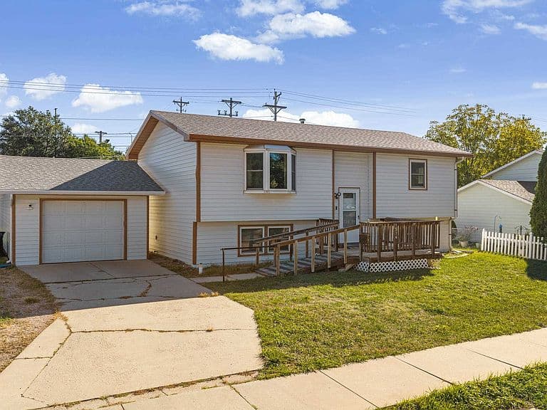 1514 Racine St photo 1
