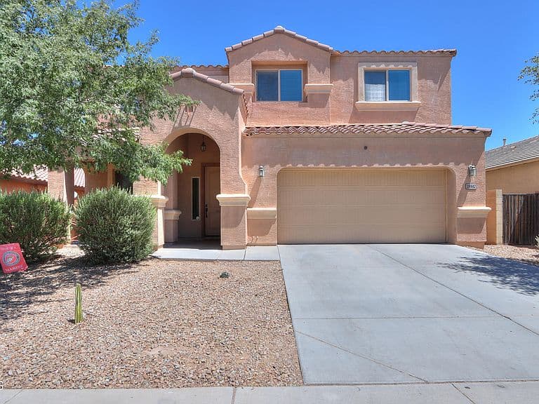 39982 W COLTIN Way photo 2