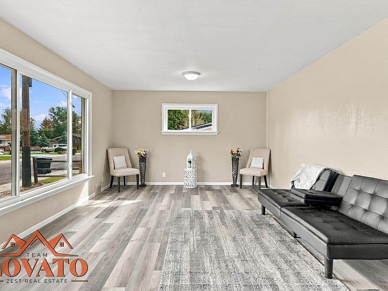 57 Plumeria St photo 3