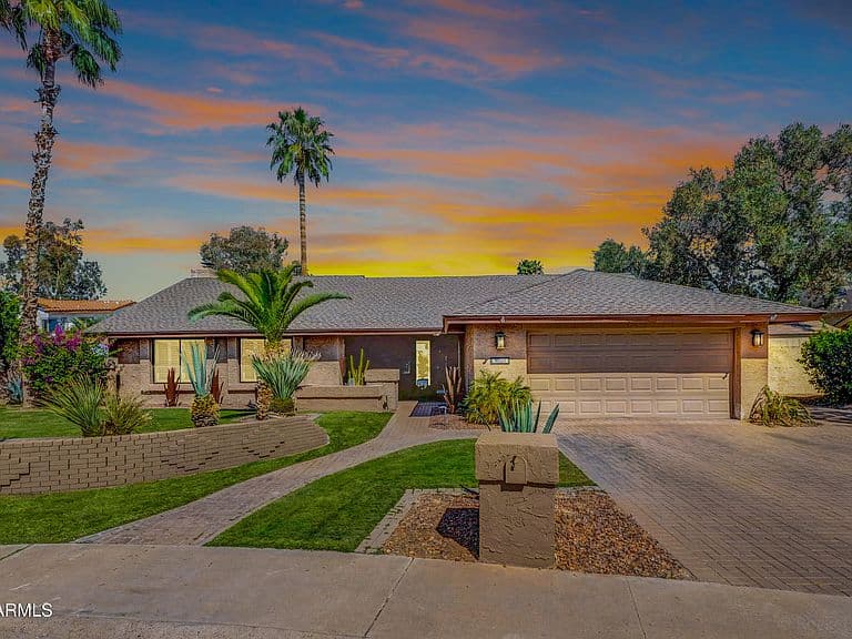 5002 E LE MARCHE Avenue photo 2