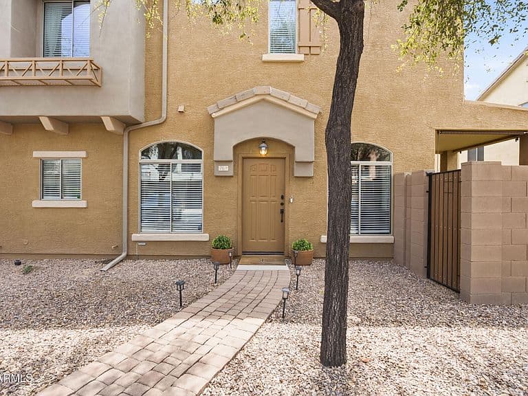 2024 S BALDWIN -- #76 photo 3