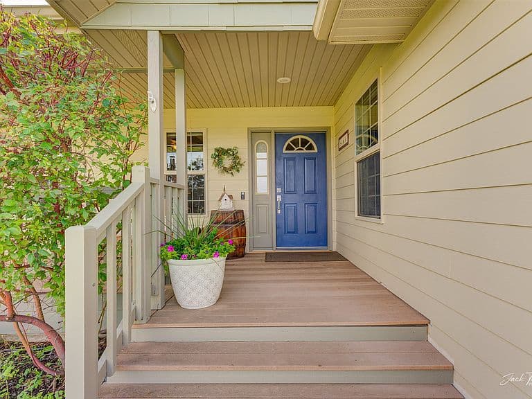 24 Pine Sysken Ln photo 5