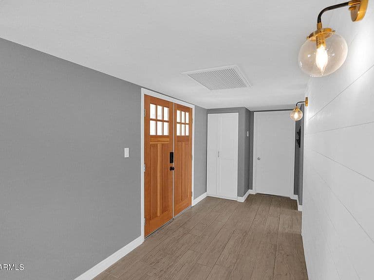 2343 W DE PALMA Circle photo 3