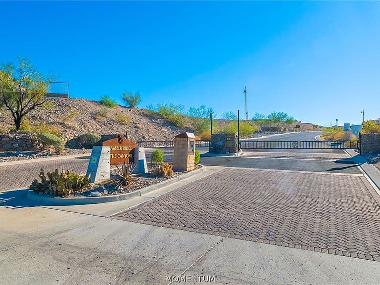 3136 Secret Pass Canyon Drive photo 3