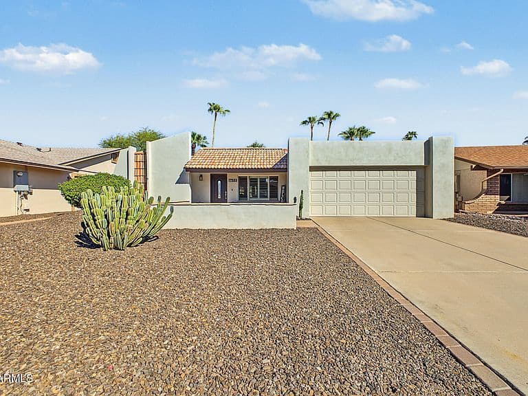 8633 E SAN ALFREDO Drive photo 1