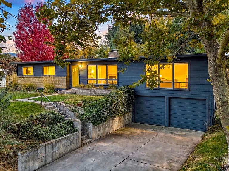2822 N Tartan Pl photo 1