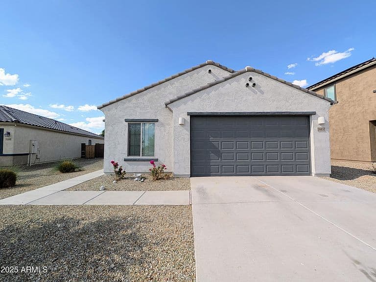 24458 W VERLEA Drive photo 3