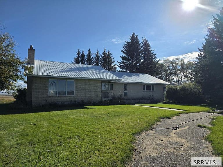 3726 E 1300 N photo 4