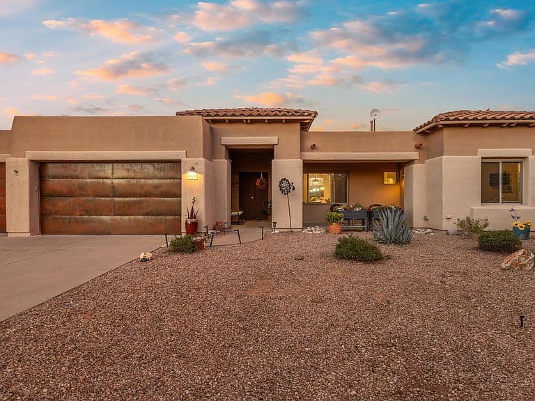 10528 S Coyote Melon Loop photo 4
