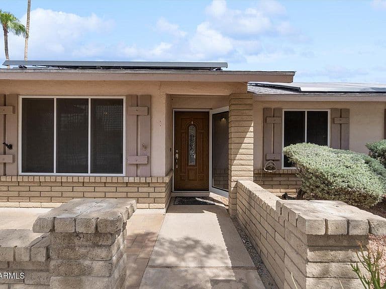 4016 E SHANGRI LA Road photo 3