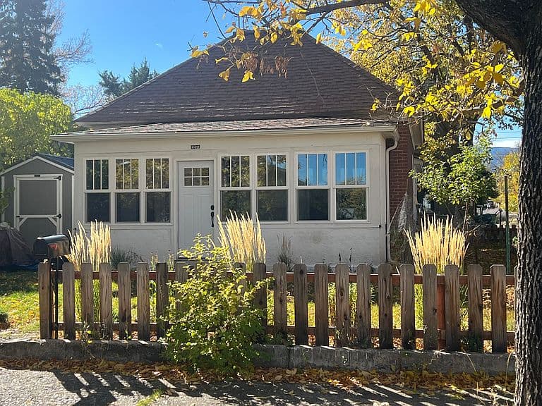 202 S K St photo 4