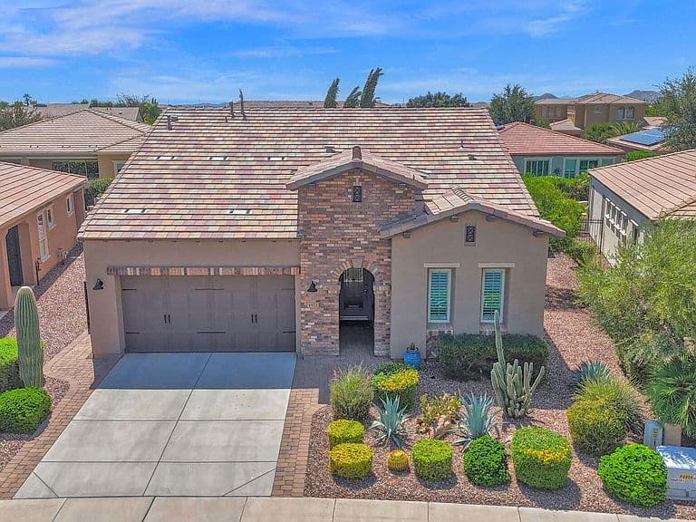 1571 E HESPERUS Way photo 1